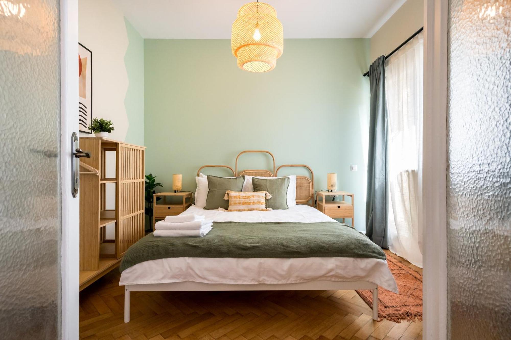 Urban Dream Studio With City Views & Comfort Bucharest Luaran gambar