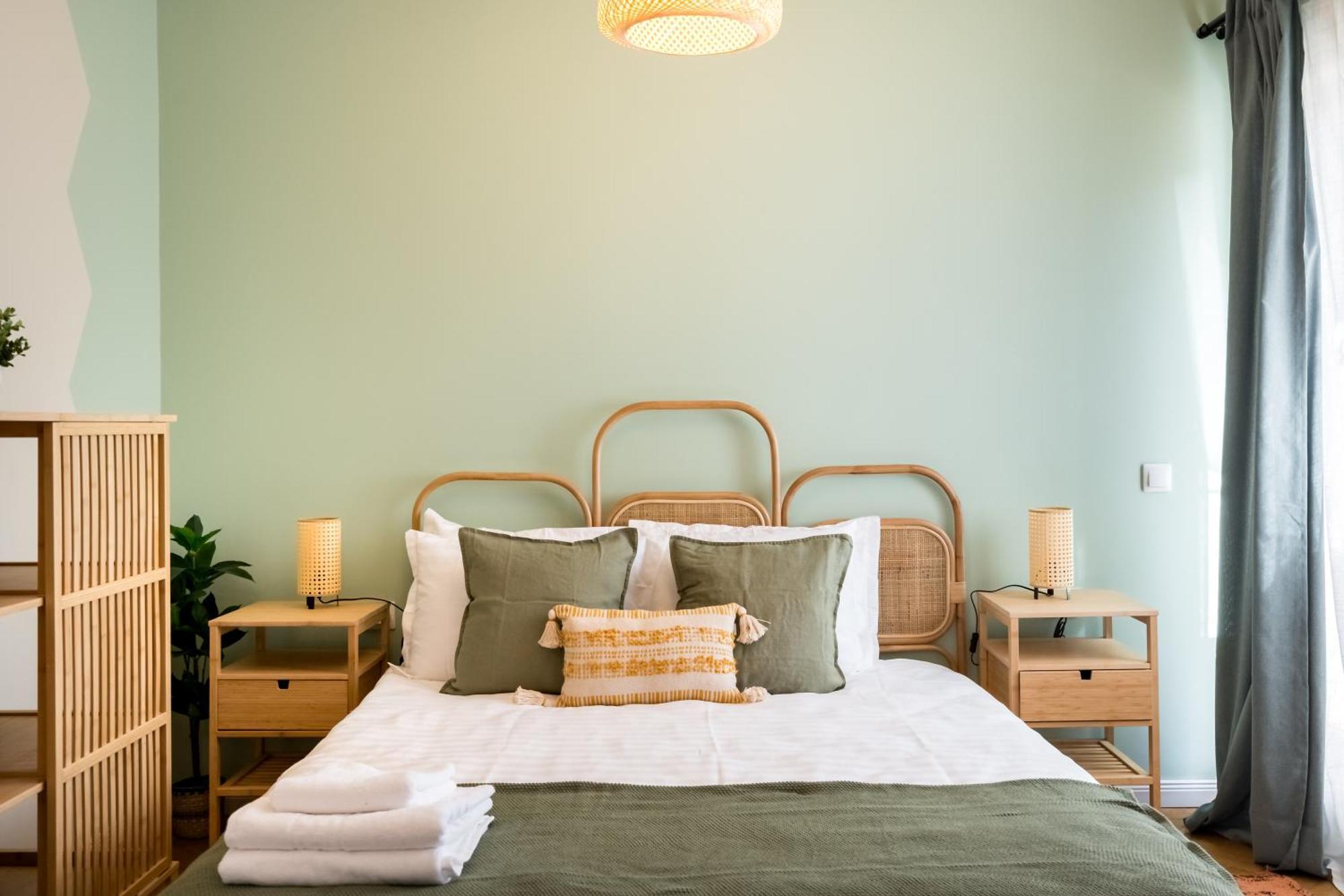 Urban Dream Studio With City Views & Comfort Bucharest Luaran gambar