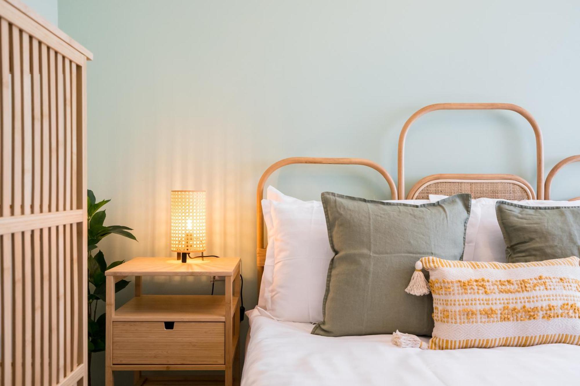 Urban Dream Studio With City Views & Comfort Bucharest Luaran gambar